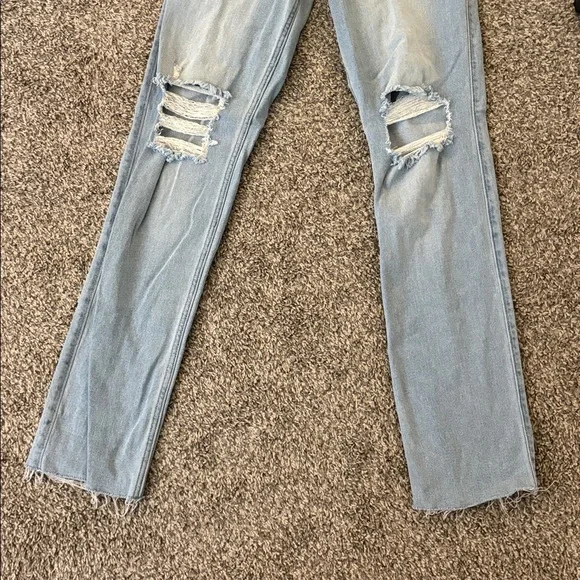 Hollister Ultra High Rise 90s Vintage Straight Jeans - Picture 2 of 5